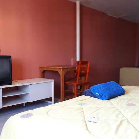 Hana Guesthouse HHQ Extérieur photo