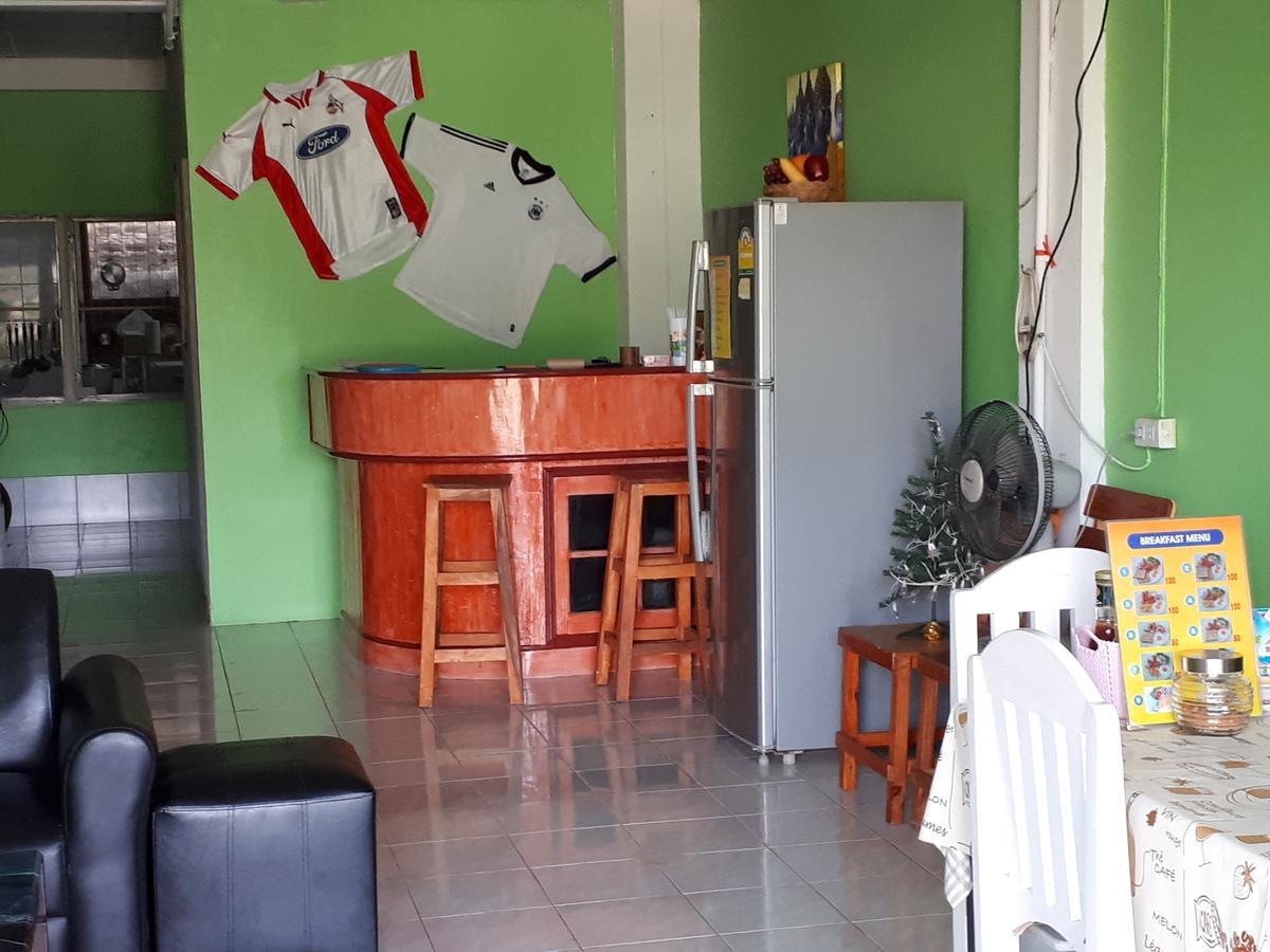 Hana Guesthouse HHQ Extérieur photo