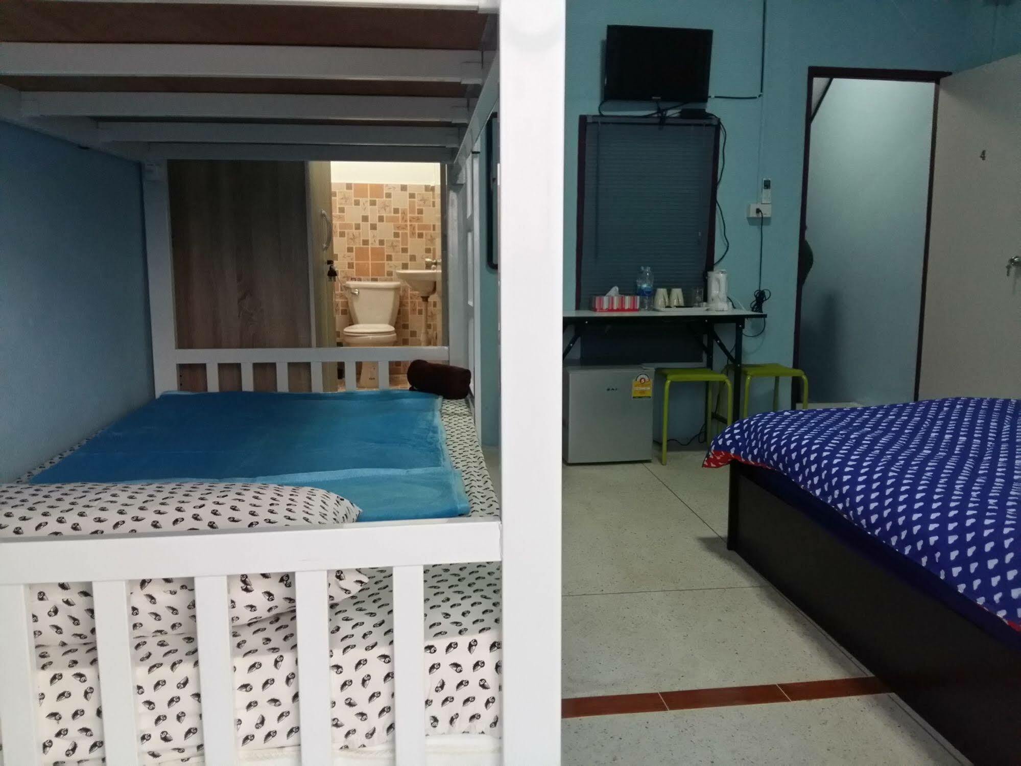 Hana Guesthouse HHQ Extérieur photo